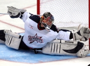 九游APP-唯一性的传奇，东决关键战焦点战，英格兰压哨击败尤文的史诗对决