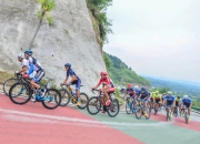 九游游戏-激烈比拼中的胜者，铭记历史辉煌