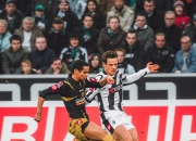 九游游戏-门兴格拉德巴赫前锋攻入制胜一球