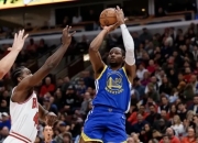 九游娱乐-战胜压力：球员携手赢得比赛