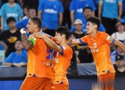 九游app下载-山东鲁能豪取三分，球队逐步壮大