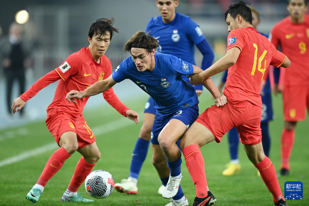 阿拉伯联合酋长国队在国际足球赛事中表现出色的简单介绍