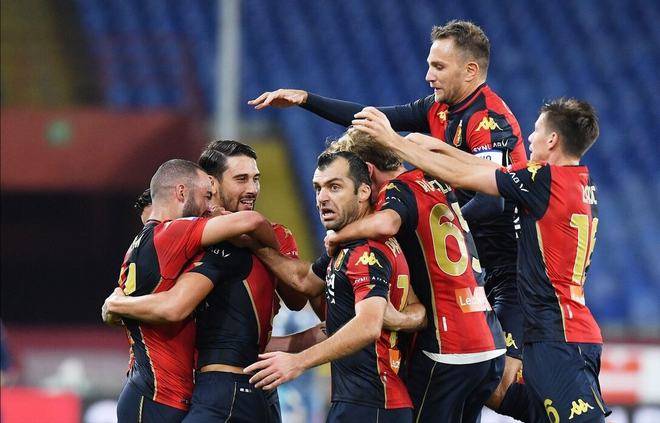 意甲赛场悬念迭出，球队角逐冠军成绩斐然的简单介绍