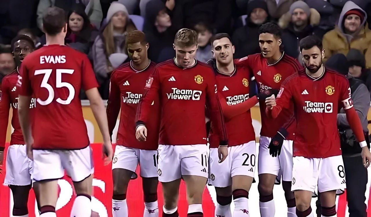 南安普顿逆袭取胜，英超瞄准前十