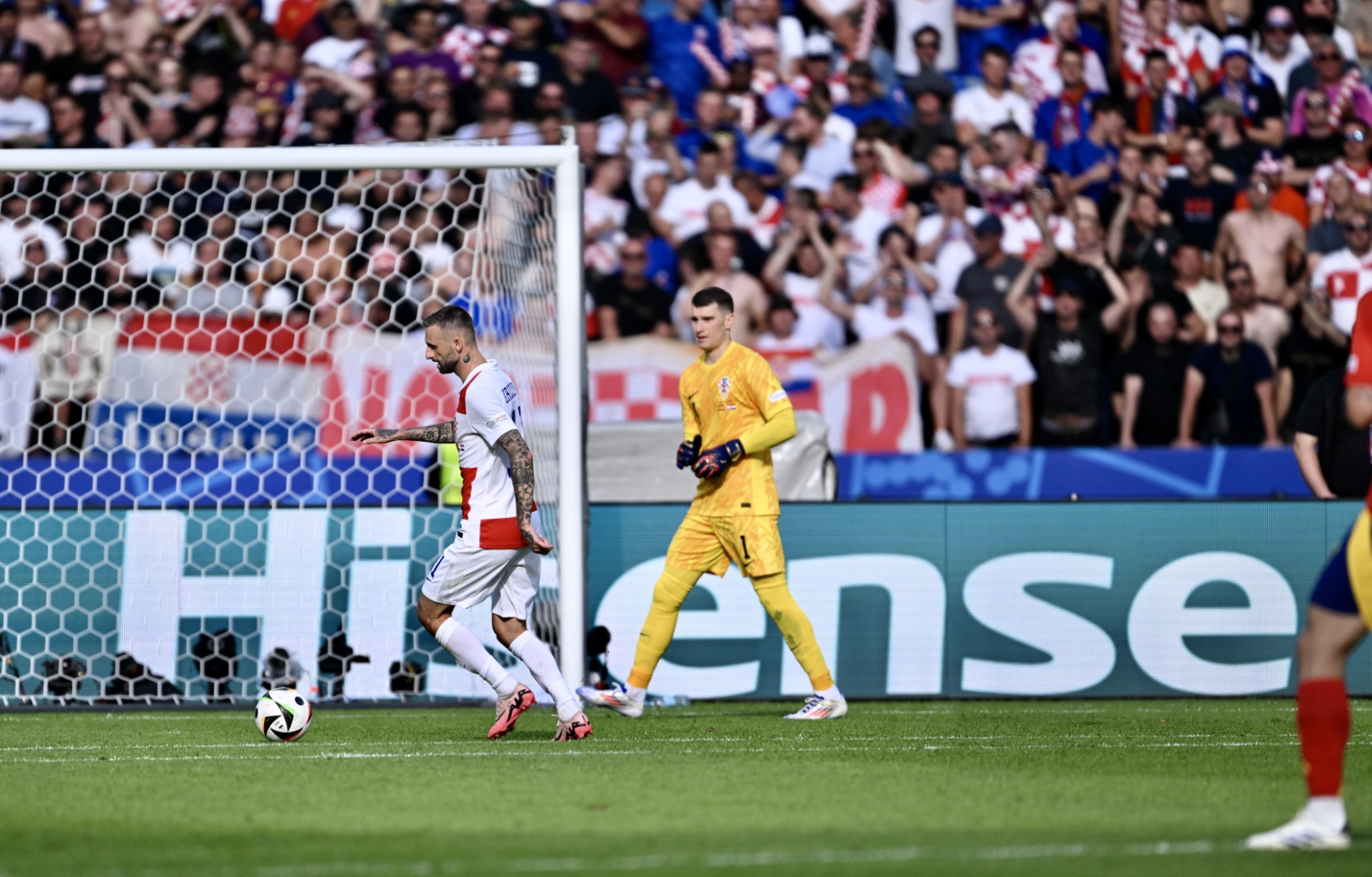 包含克罗地亚小胜斯洛伐克，竞技水平较为接近的词条