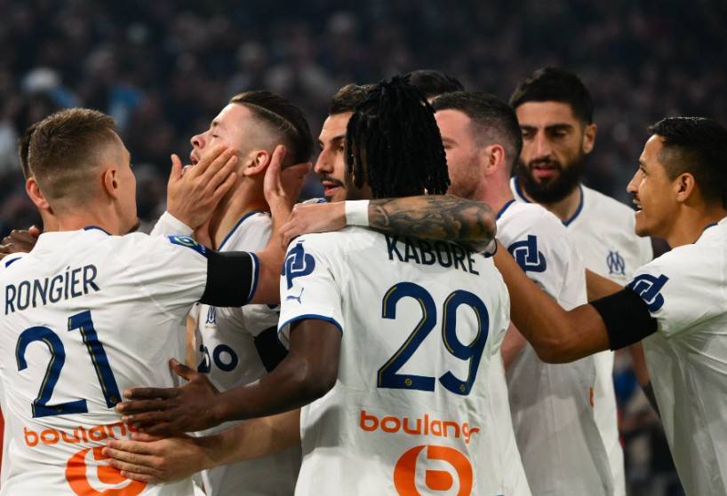 布雷斯特主场大胜，法甲季后赛资格有望