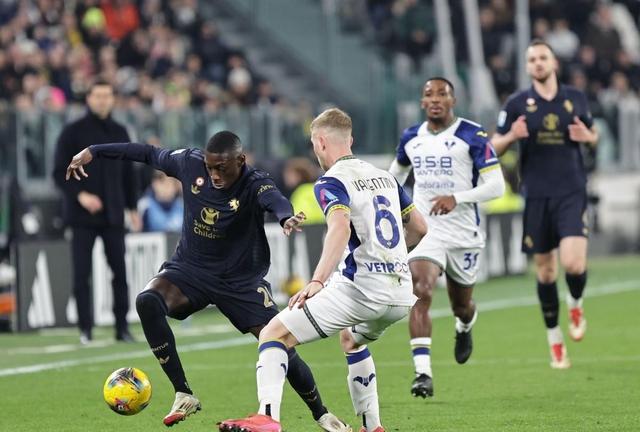 包含巴黎圣日耳曼惨不忍睹！罗阿尼击败巴黎后赛道一片春风！的词条