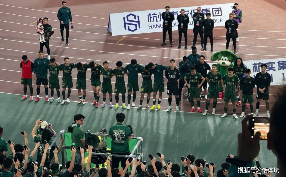 人队控卫传言欲转会，球迷震惊议论