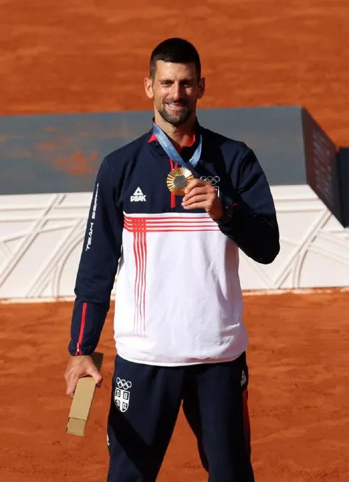 关于突破瓶颈，以出色表现夺得奖牌的信息