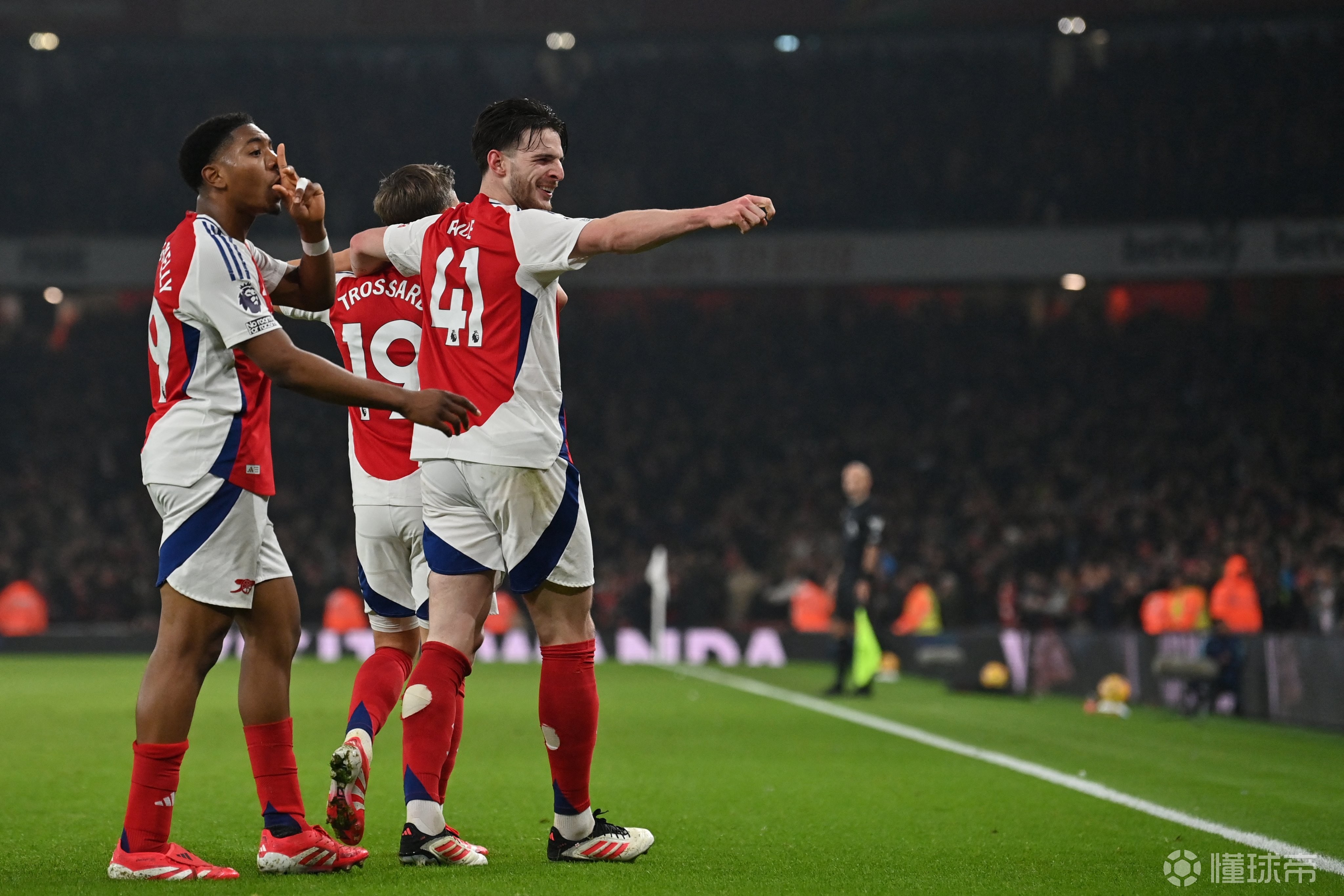 阿森纳客场取胜，球队整体表现出色，值得鼓励