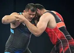 埃及选手抢眼表现，摘取金银铜