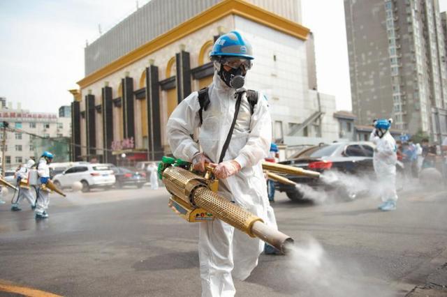 包含热门项目迎来新冠疫情后首场精彩对决的词条