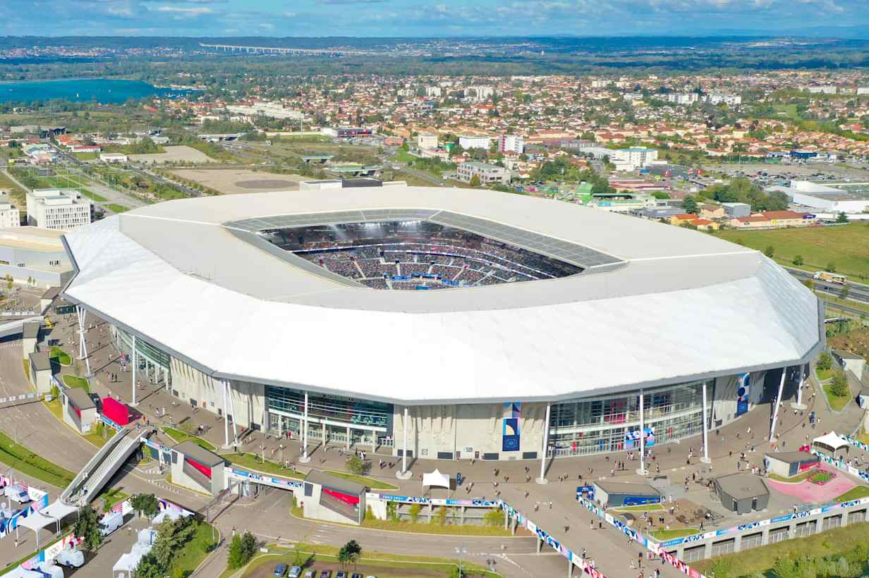 里昂足球俱乐部展现出色防守实力