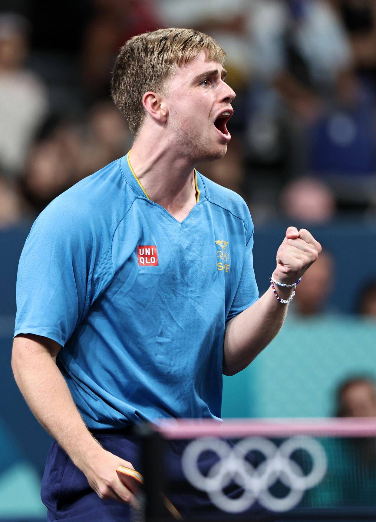 瑞典运动员在冰球赛事中展现出色表现