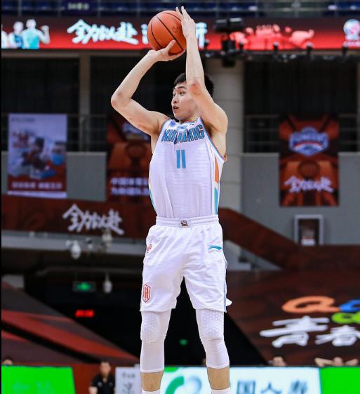 人前锋迎来个人职业生涯新高的简单介绍