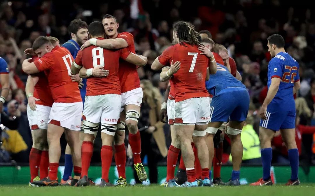 意大利在客场大胜爱尔兰，稳固战绩