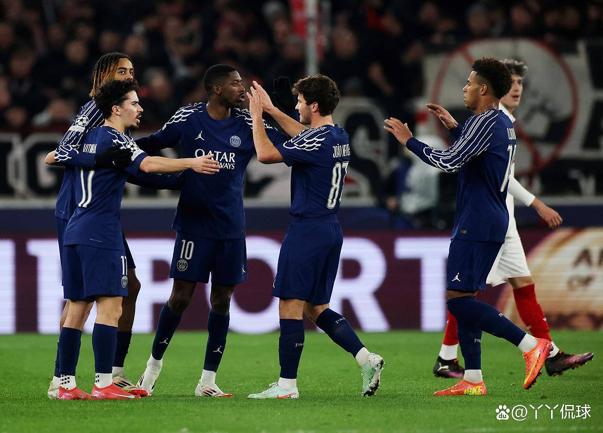 巴黎圣日耳曼全面发力，强者之师再现荣耀