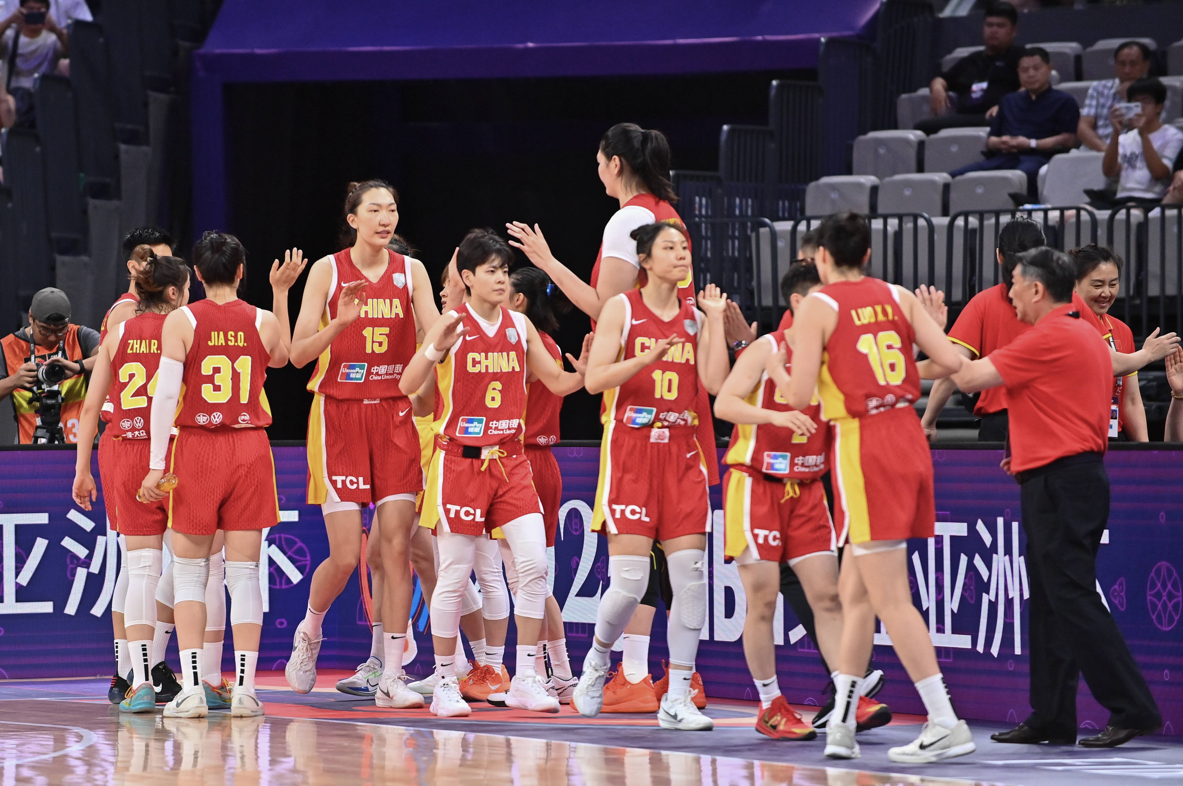 亚洲杯篮球赛：韩国队遭逆转出局