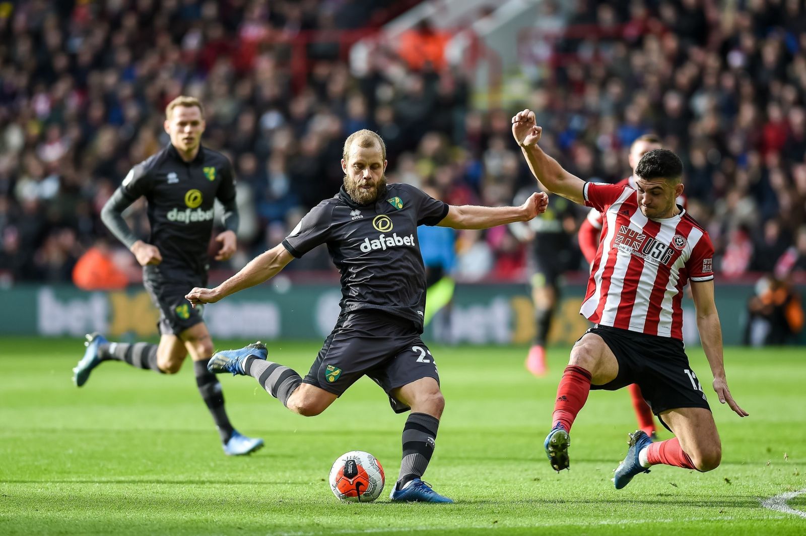 沃夫斯堡在主场取胜，稳住积分榜前十位置