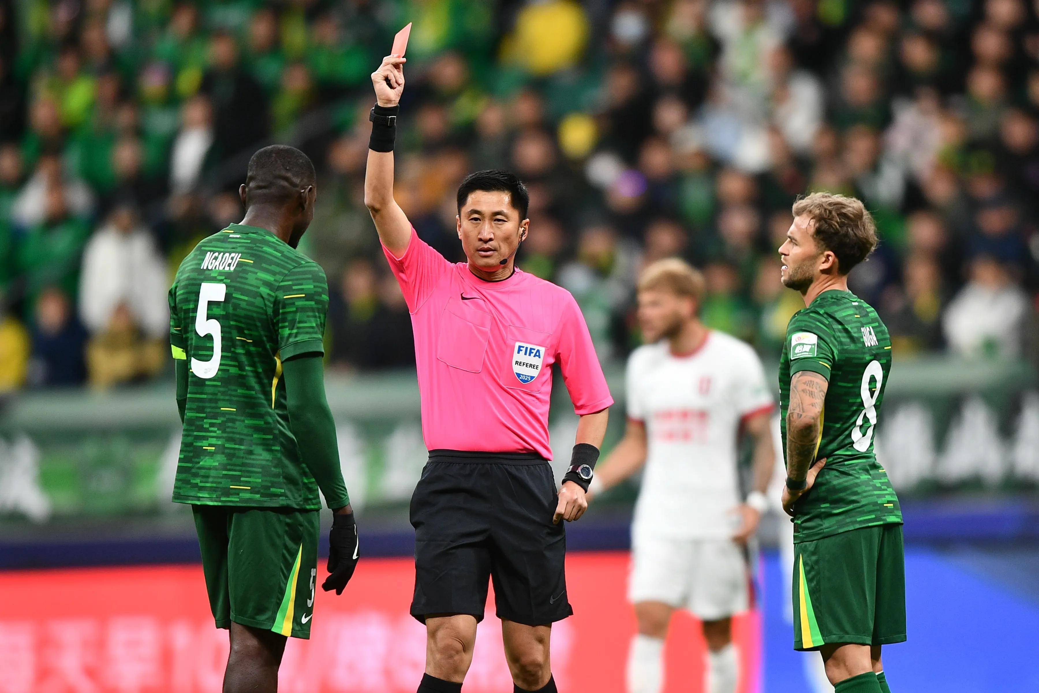 比赛即将开启，球员们备受期待