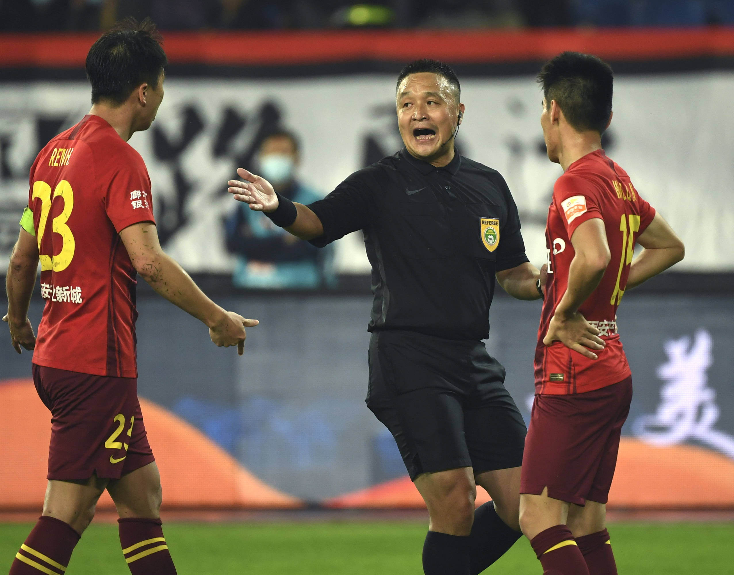 广州恒大客场不敌河北华夏幸福，遭遇失败