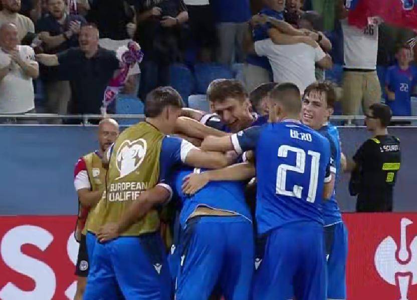 斯洛伐克国家队在比赛中实力横扫对手