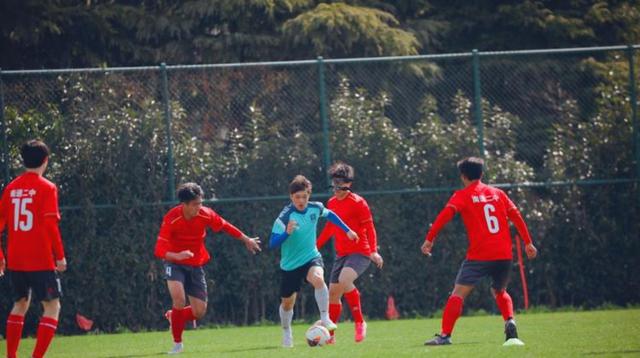 阵容调整有效，球队士气高昂击败对手