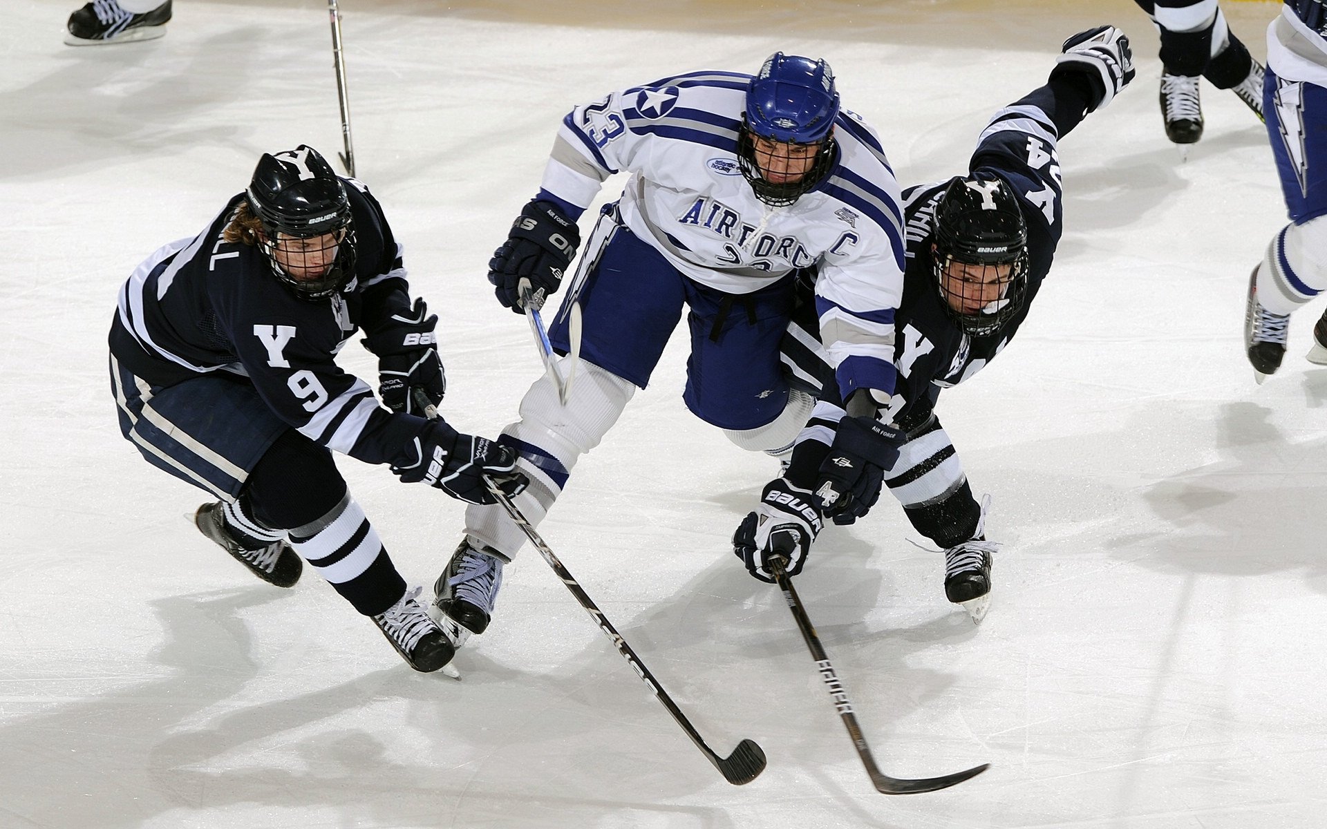 英雄诞生于绝境的秒针之上